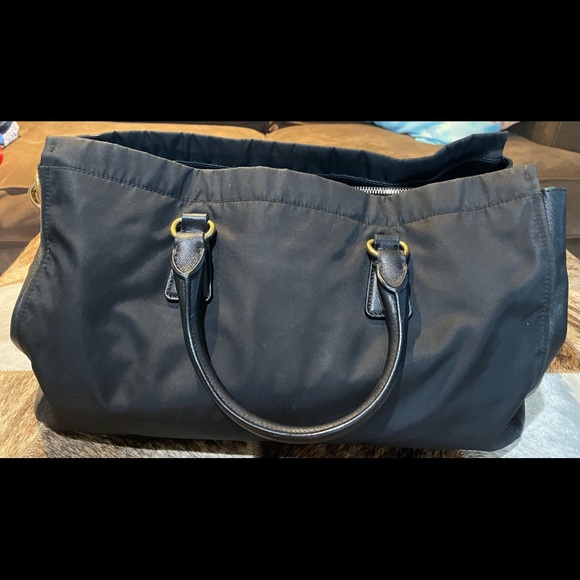 Prada Black Nylon Bauletto Handbag - Picture 4 of 13